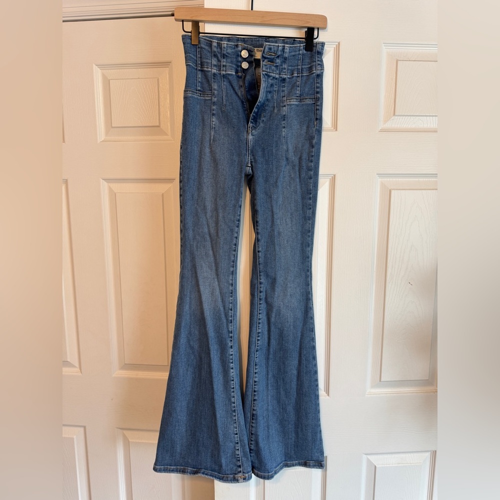We The Free Jayde High-Rise Light Blue Flare Jeans - Picture 4 of 6